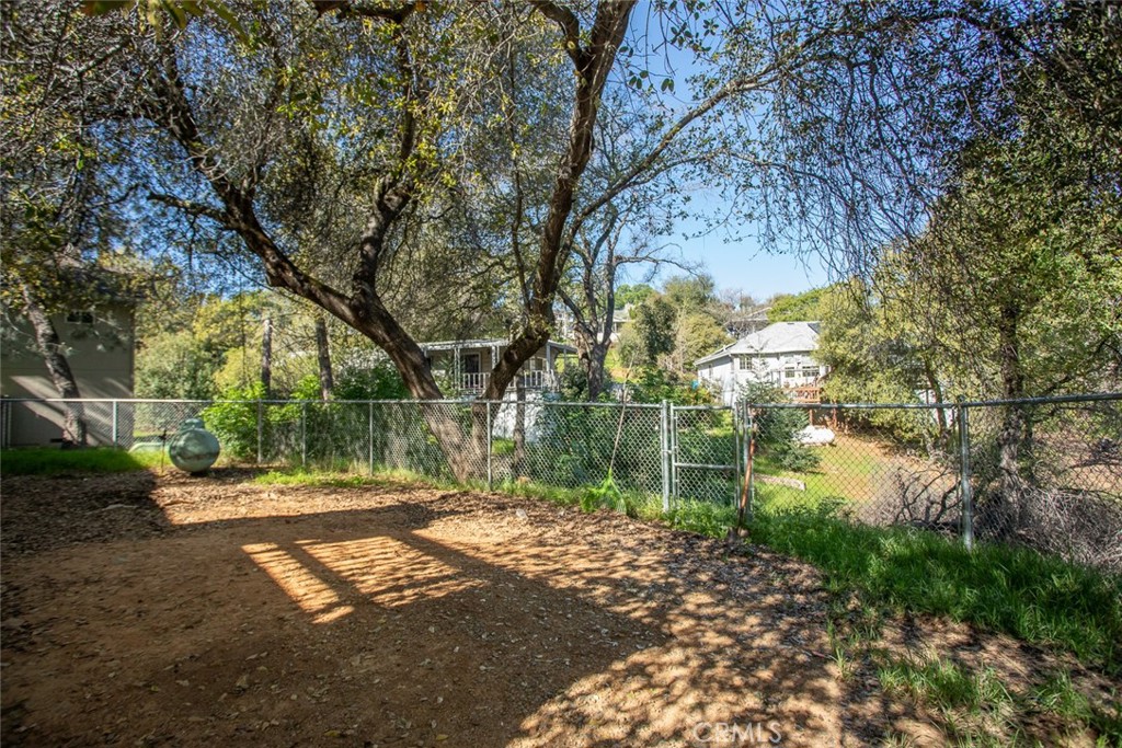 11 Cove Court Property Photo 10