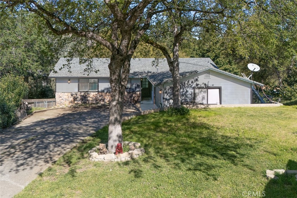 11 Cove Court Property Photo 16