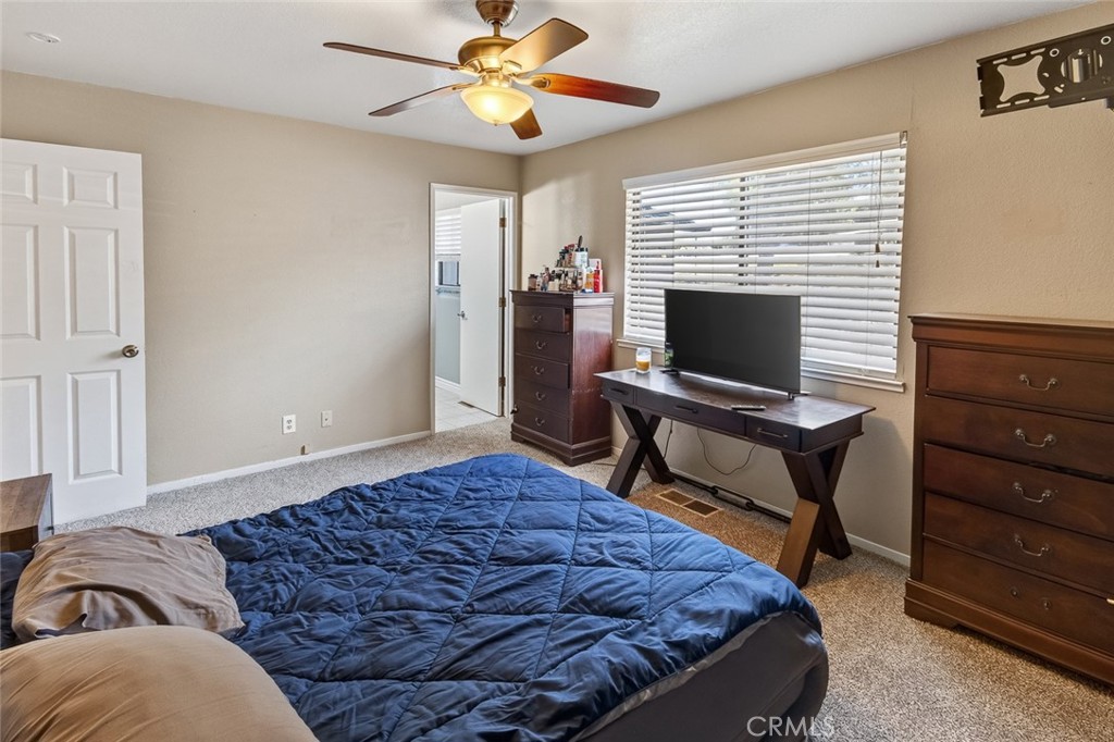 11 Cove Court Property Photo 41