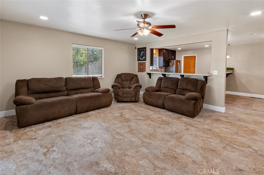 11 Cove Court Property Photo 62
