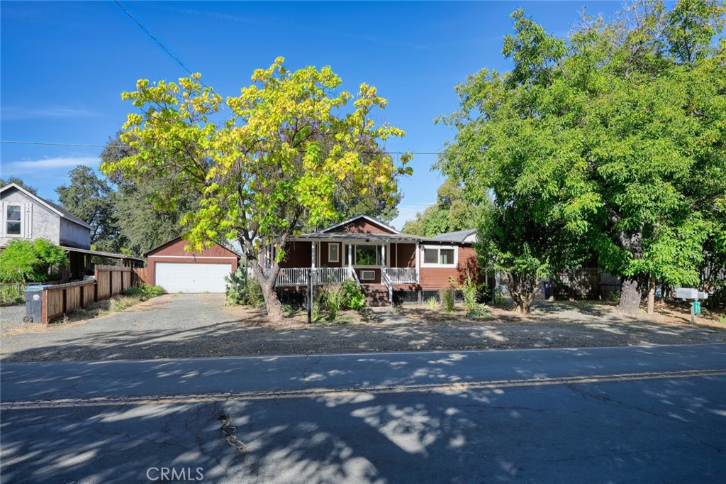 9695 Main Property Photo 1