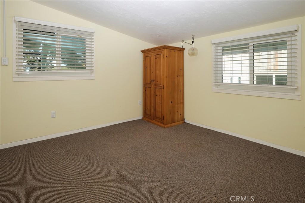 9695 Main Property Photo 15