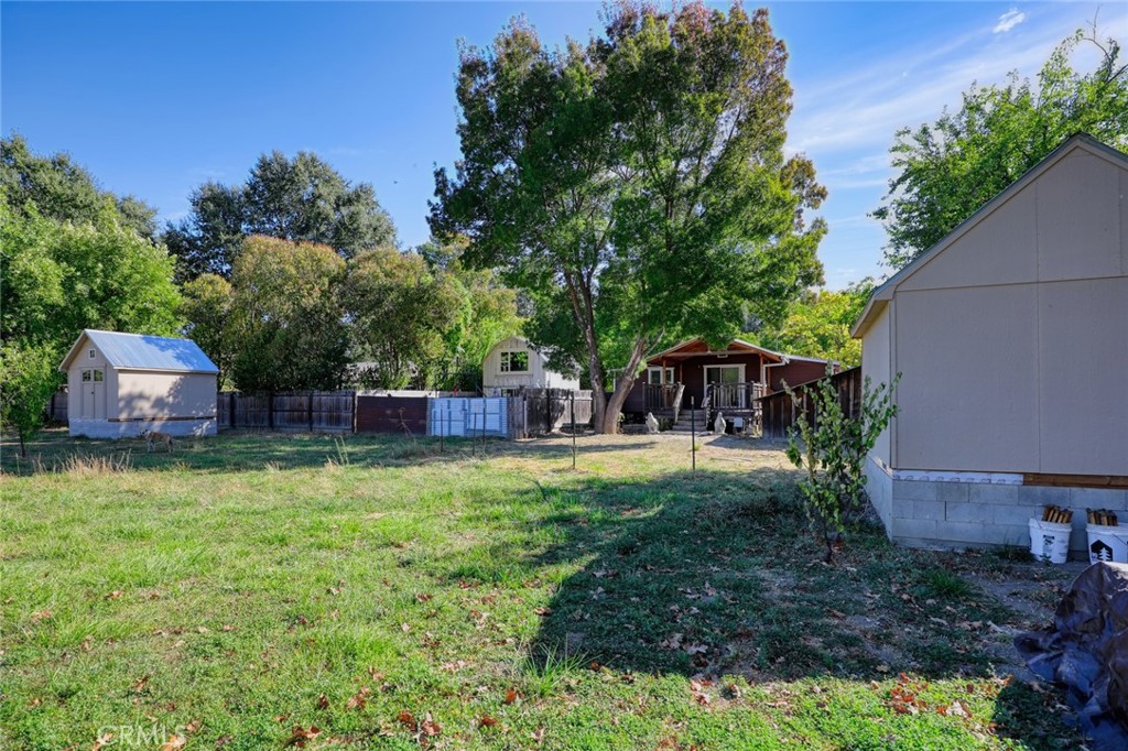 9695 Main Property Photo 27