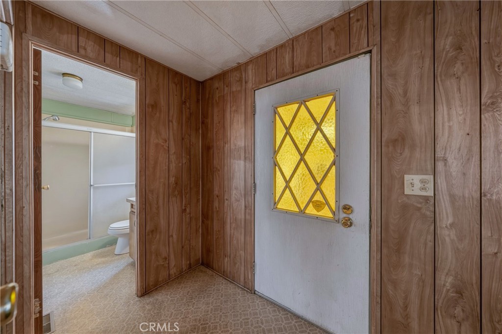 5330 Lakeshore 21 Property Photo 7