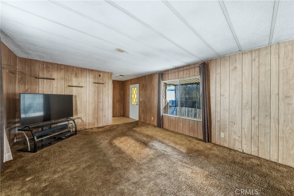 5330 Lakeshore 21 Property Photo 11
