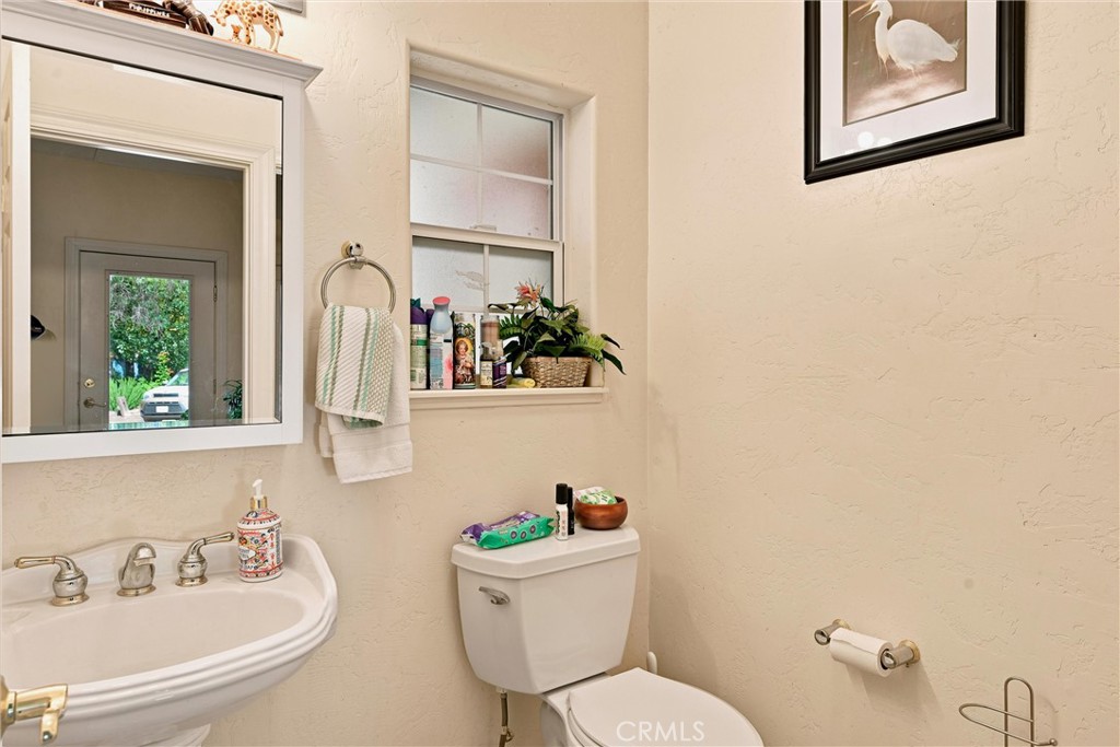 8914 Soda Bay Property Photo 10