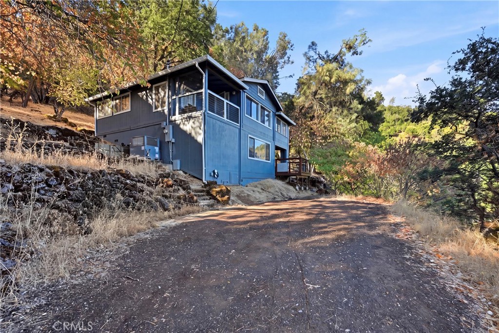 12925 Anderson Road Property Photo 1