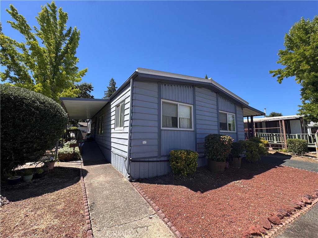 5226 4th Property Photo 1