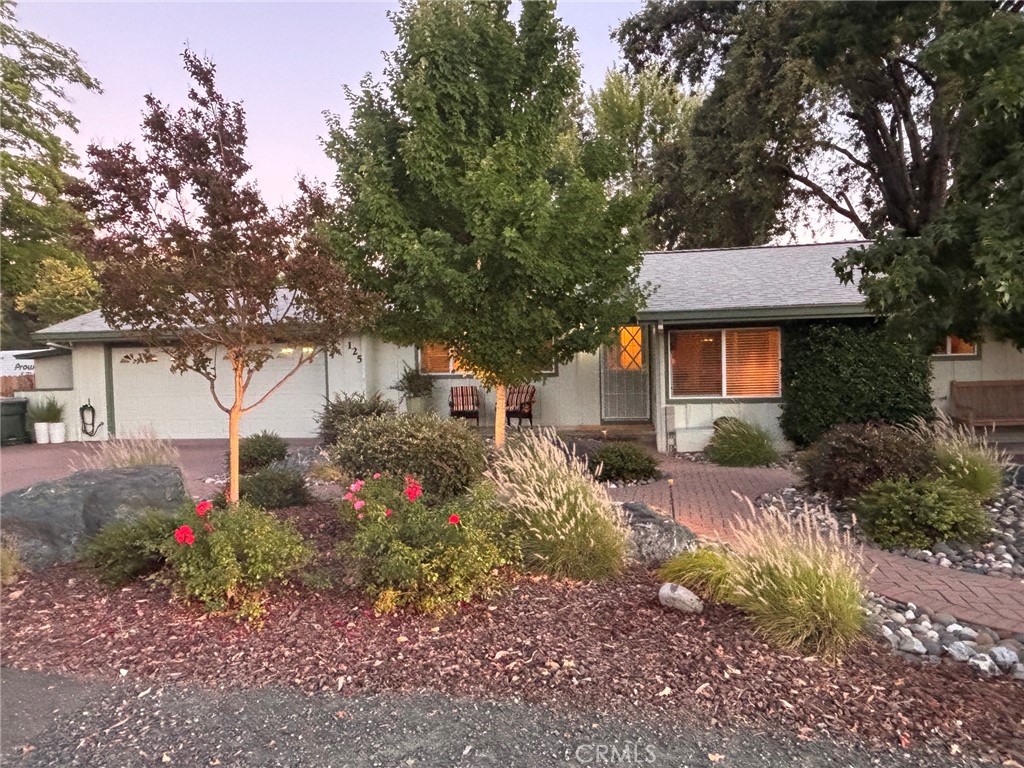 125 16th Property Photo 2
