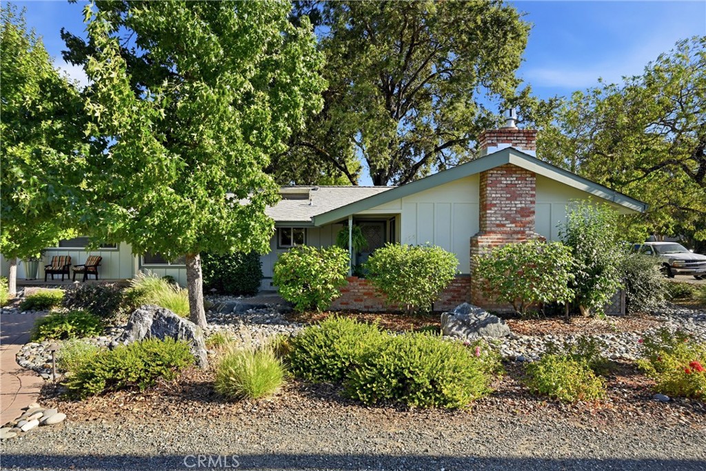 125 16th Property Photo 4