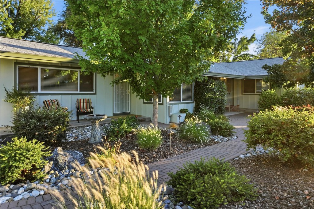 125 16th Property Photo 8