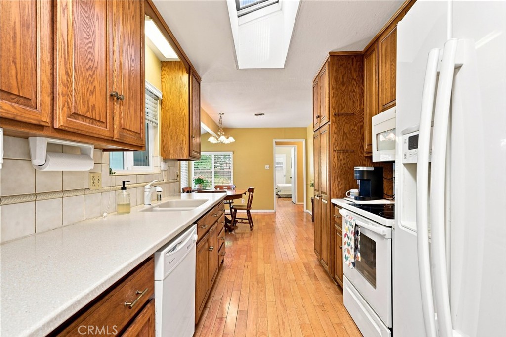 125 16th Property Photo 16
