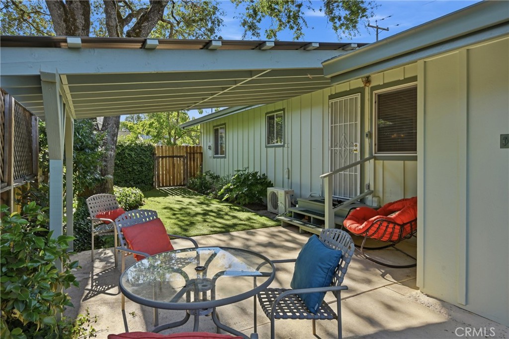 125 16th Property Photo 22