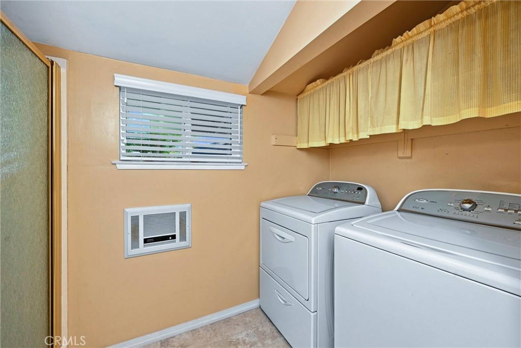 125 16th Property Photo 33