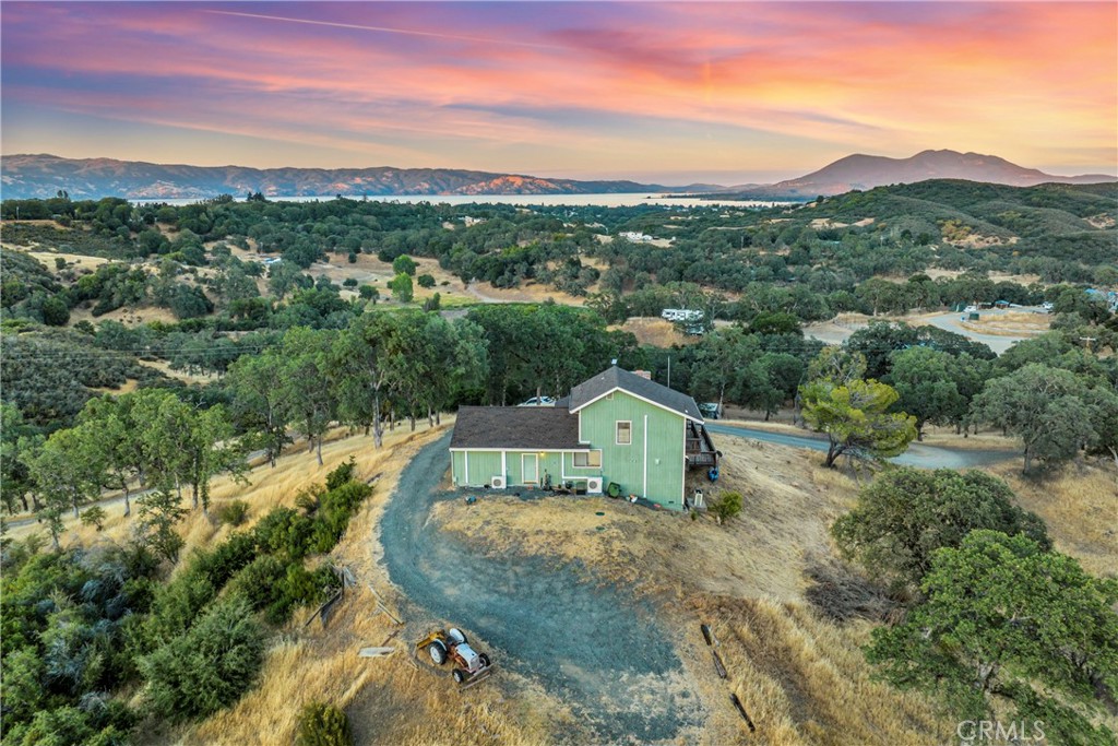 2739 Scotts Creek Property Photo