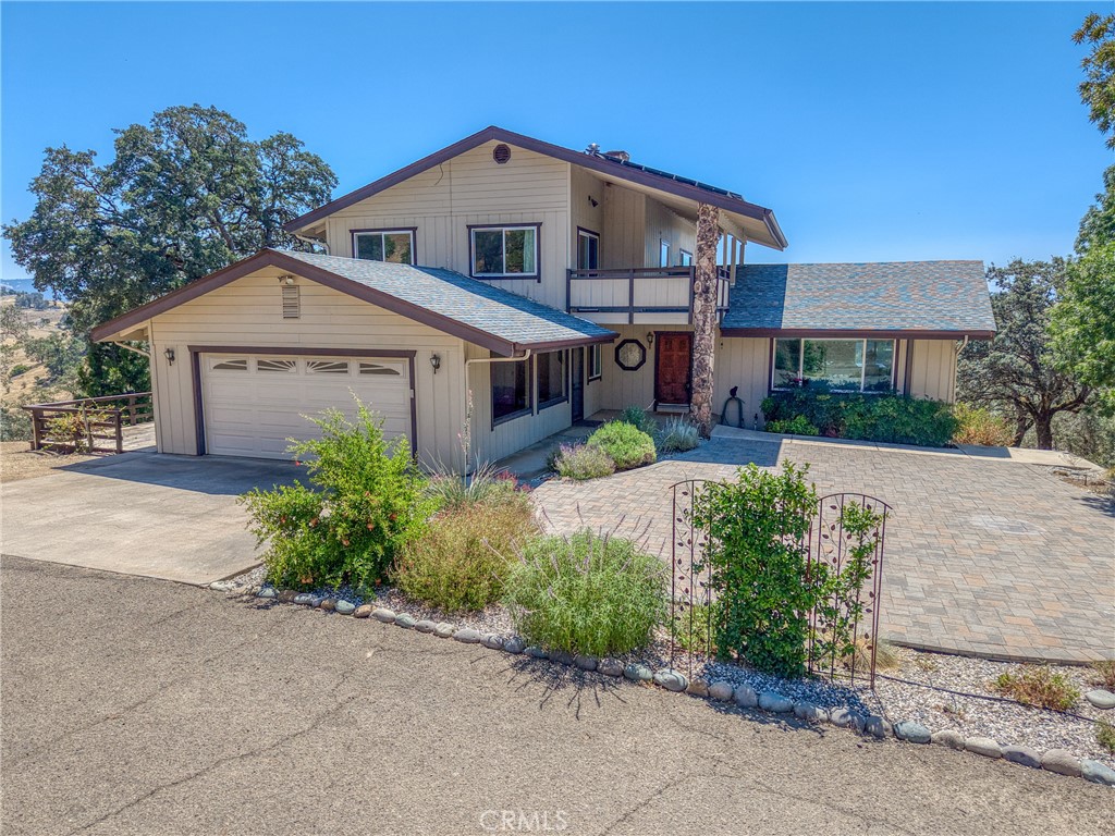 3774 Leal Drive Property Photo 4