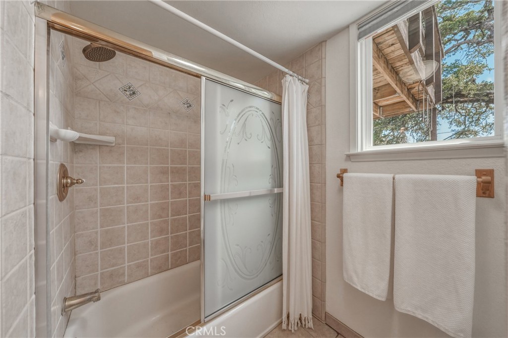 3774 Leal Drive Property Photo 27