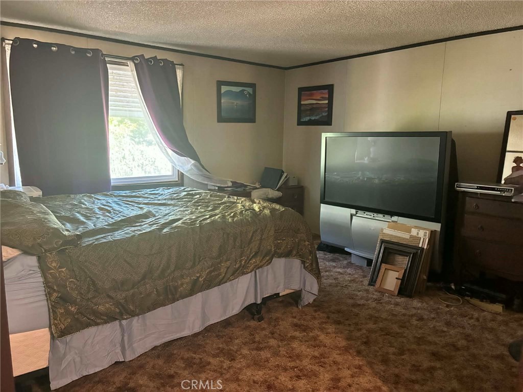 5805 Arden Property Photo 7