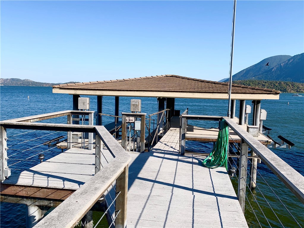 8313 Paradise Lagoon Property Photo 4