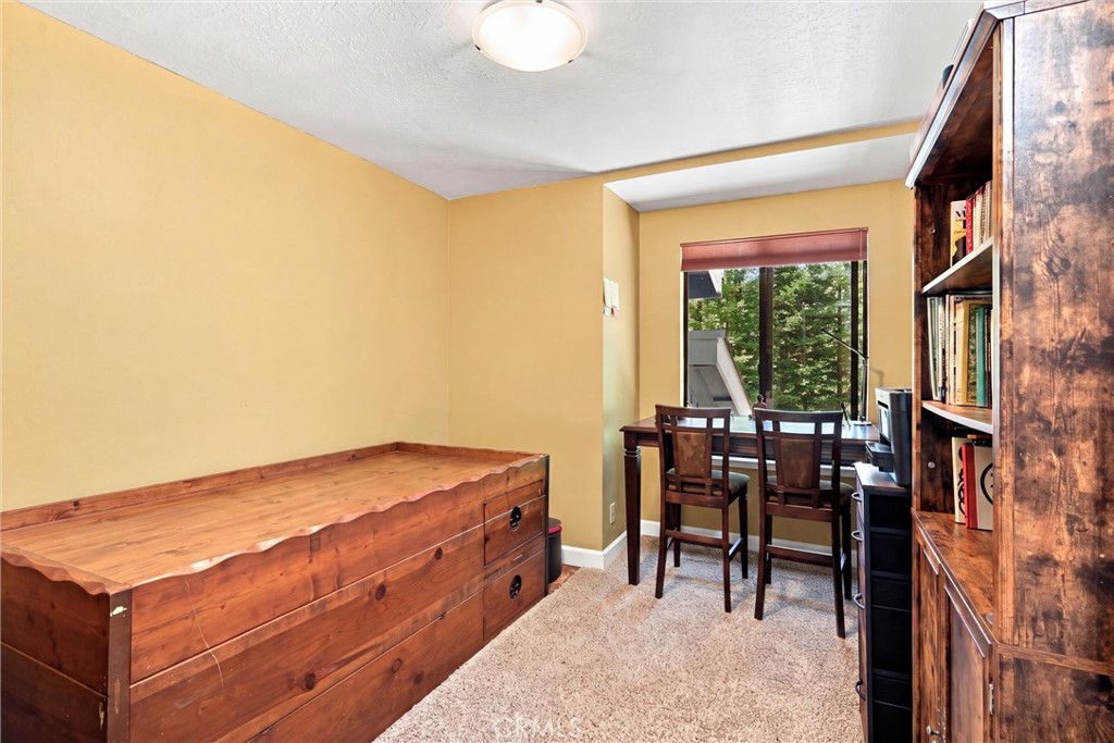 9081 Bleuss Court Property Photo 26