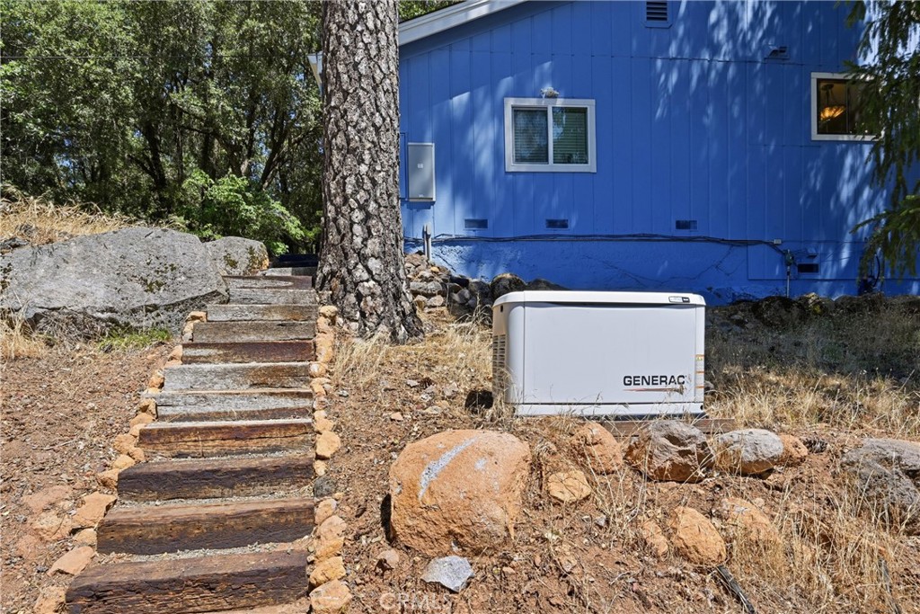 9081 Bleuss Court Property Photo 35