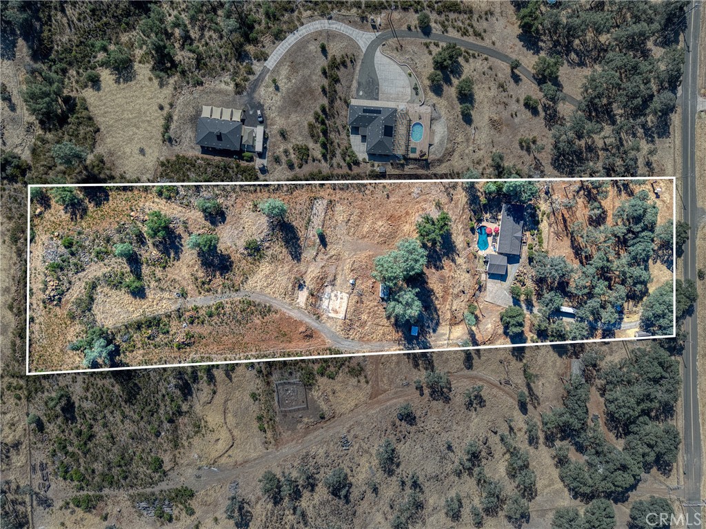 20766 Yankee Valley Property Photo 4