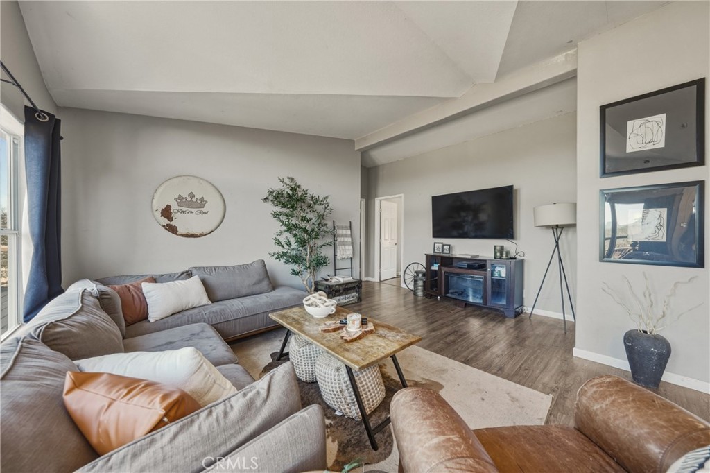 20766 Yankee Valley Property Photo 16
