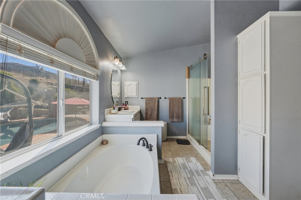 20766 Yankee Valley Property Photo 20
