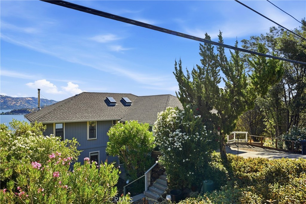 3333 Riviera West Dr. Property Photo 4