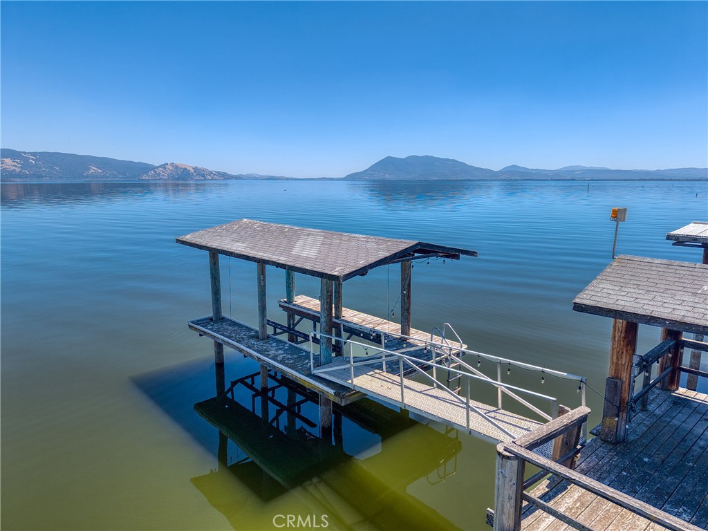 4356 Lakeshore Boulevard Property Photo 9
