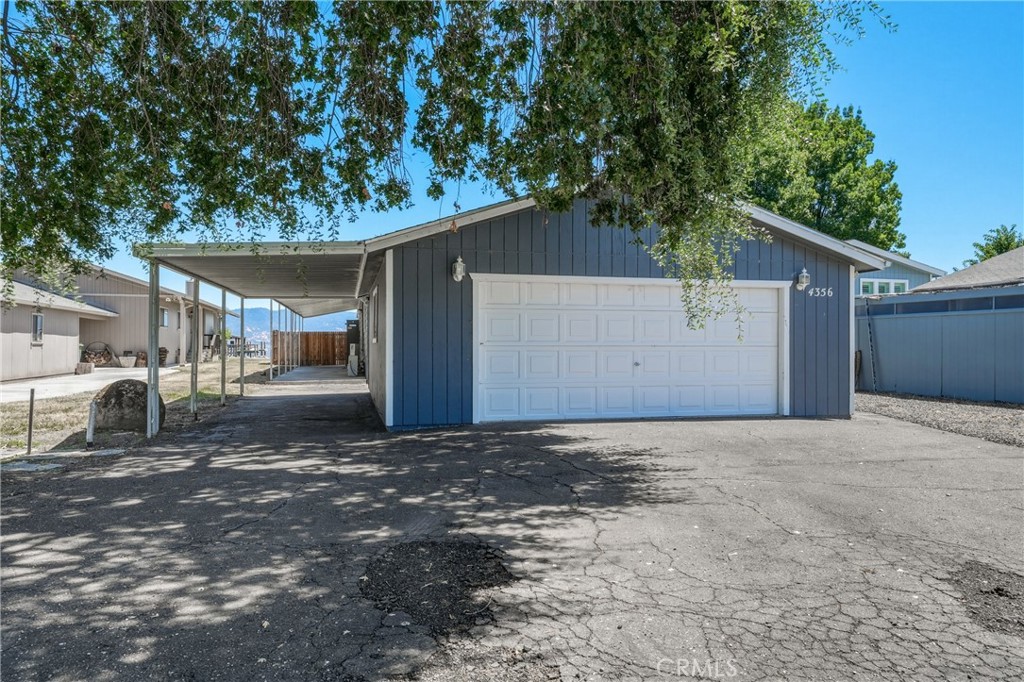 4356 Lakeshore Boulevard Property Photo 11
