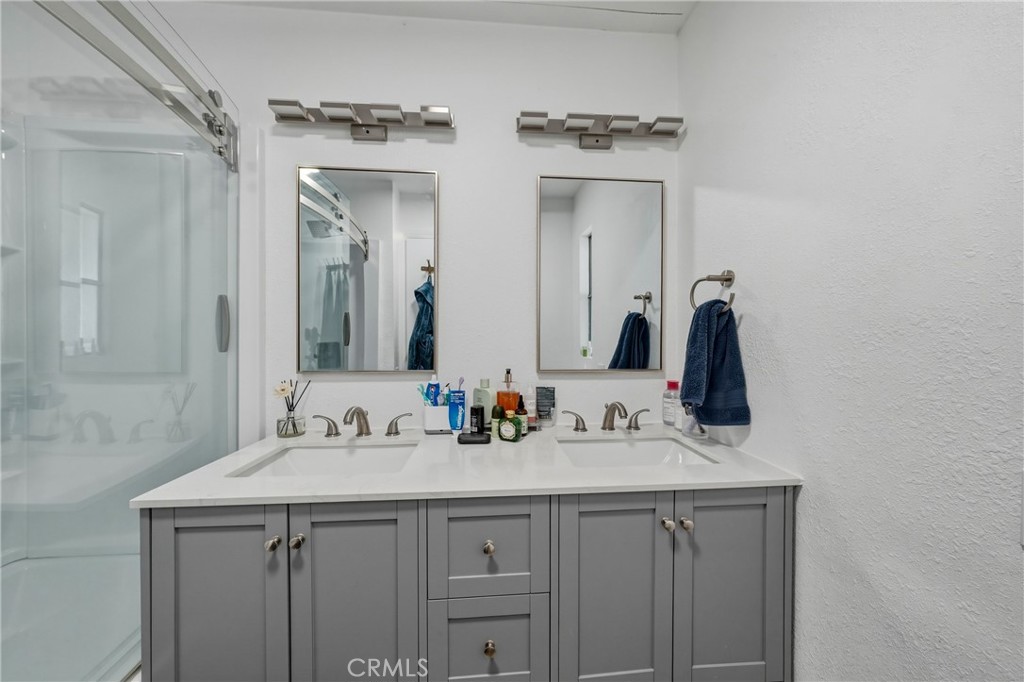 4356 Lakeshore Boulevard Property Photo 35