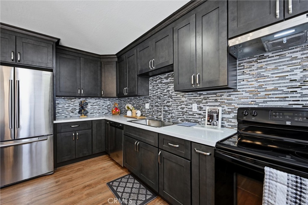 14935 Highlands Property Photo 13