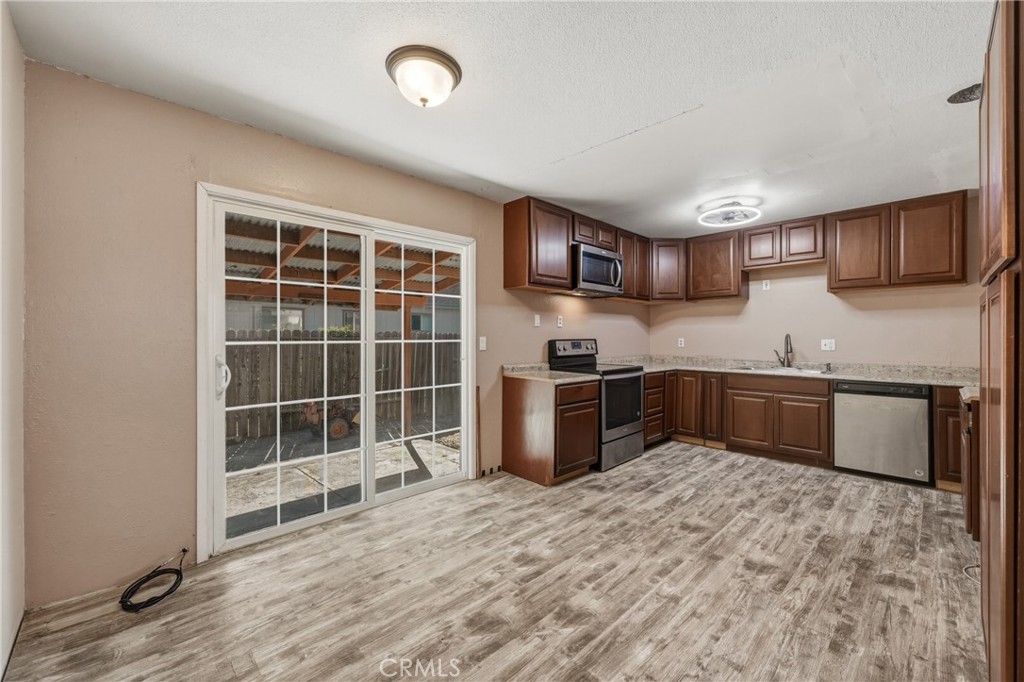 1021 2nd Street Property Photo 12