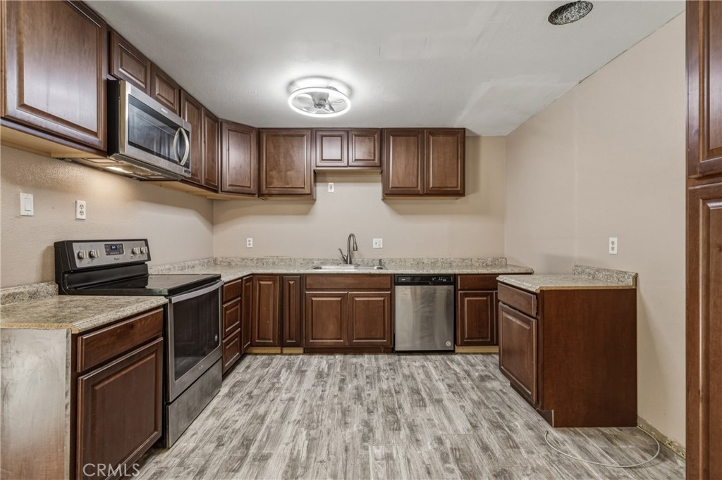 1021 2nd Street Property Photo 13