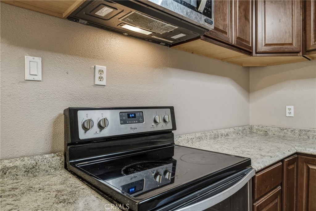 1021 2nd Street Property Photo 18