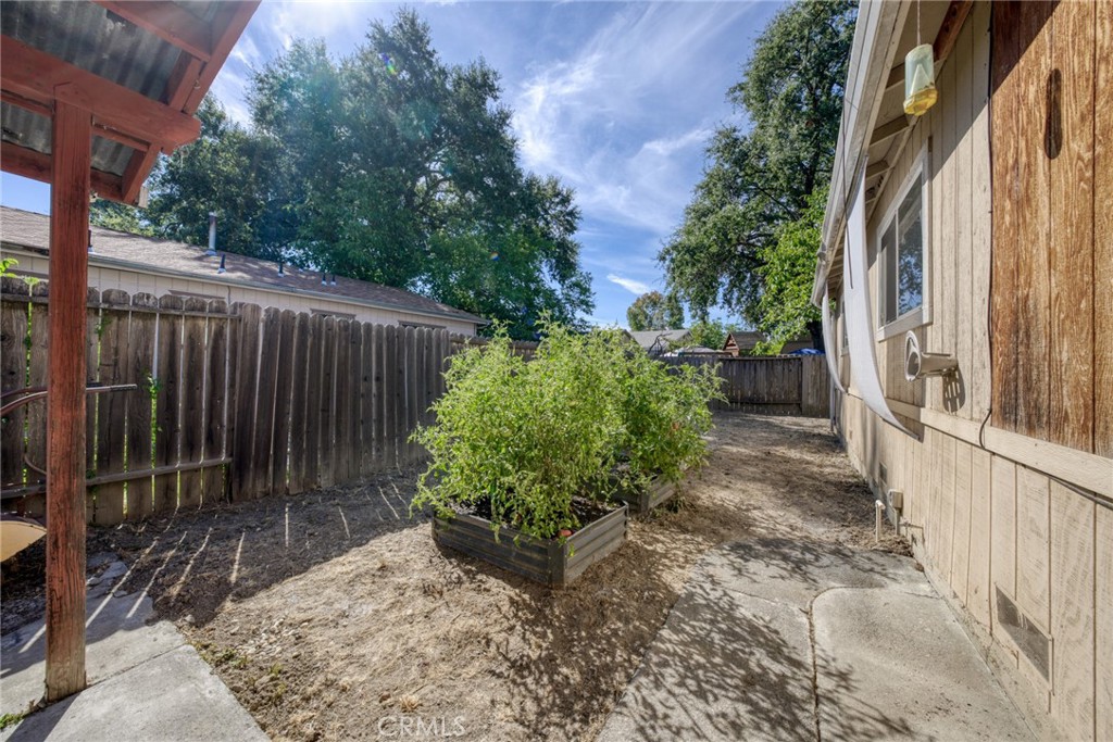 1021 2nd Street Property Photo 41