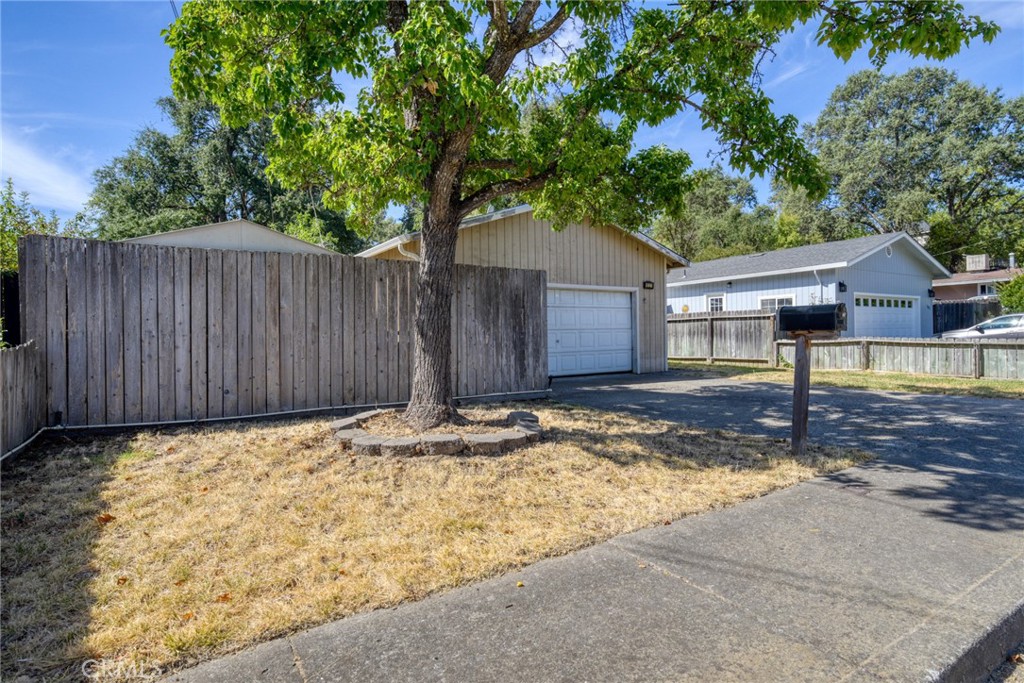 1021 2nd Street Property Photo 62