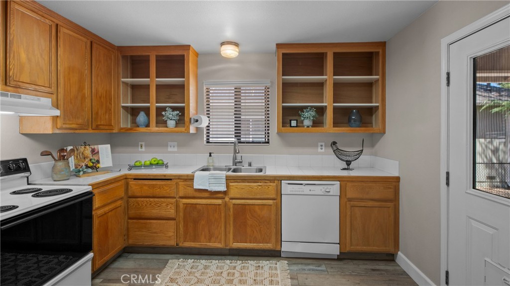 18210 Deer Hollow Road Property Photo 7