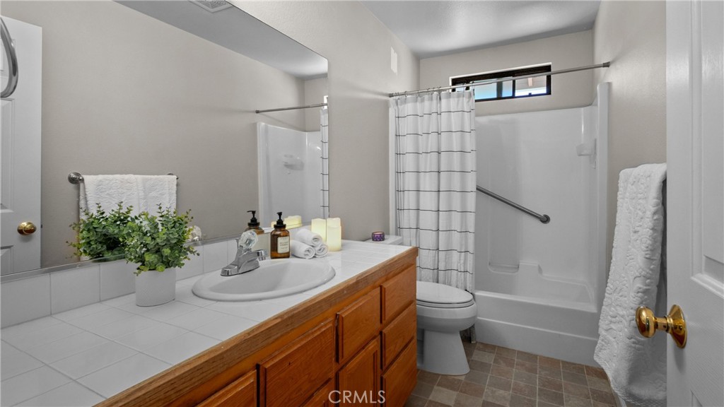 18210 Deer Hollow Road Property Photo 31
