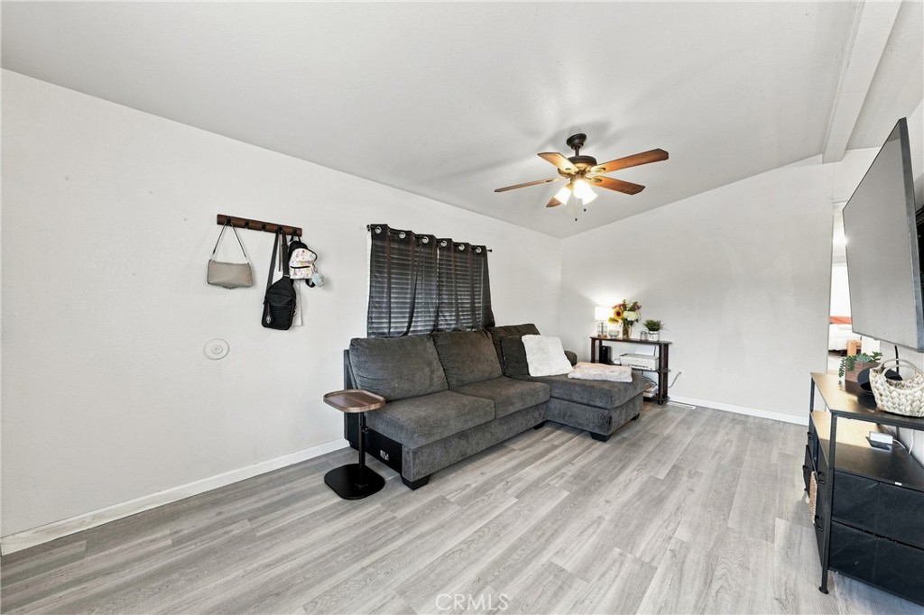 30 Helena Property Photo 7