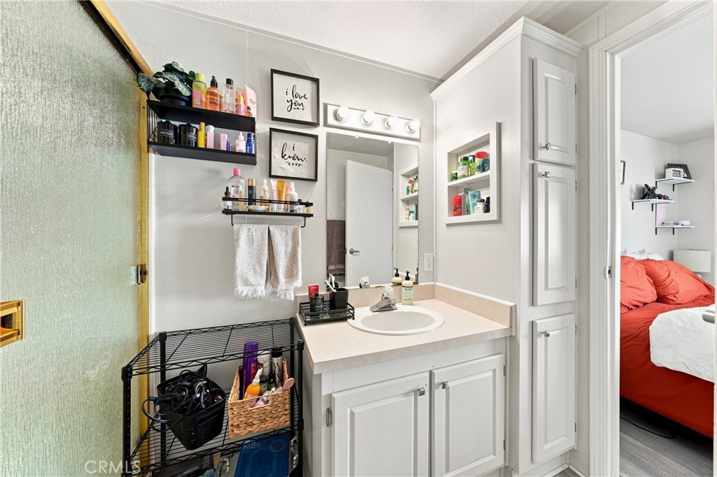 30 Helena Property Photo 29