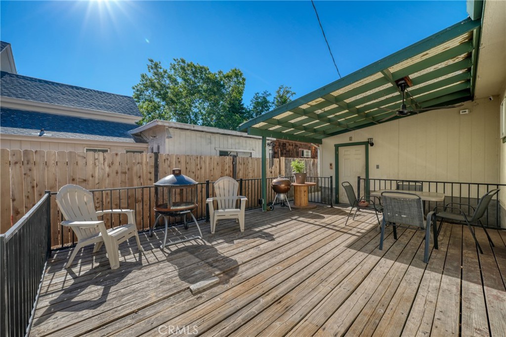 30 Helena Property Photo 34