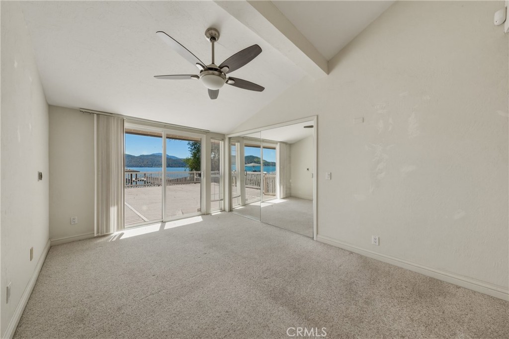 12915 Plumas Property Photo 12