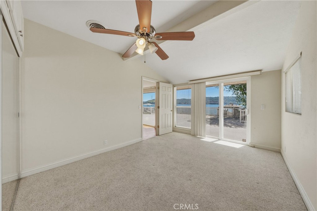 12915 Plumas Property Photo 23