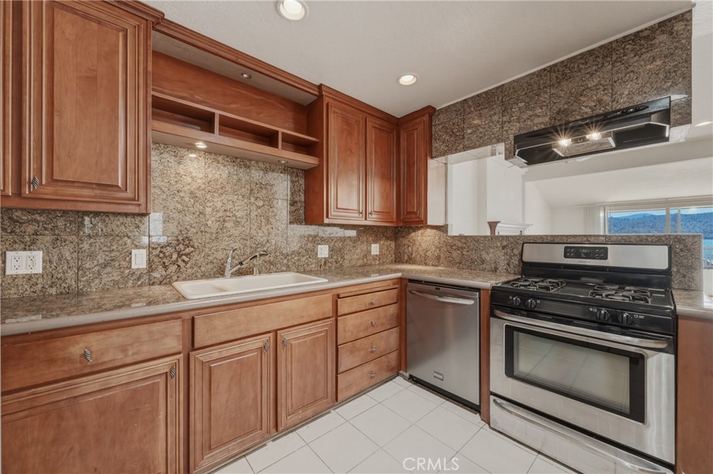 12915 Plumas Property Photo 37