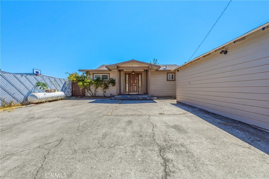 12915 Plumas Property Photo 42