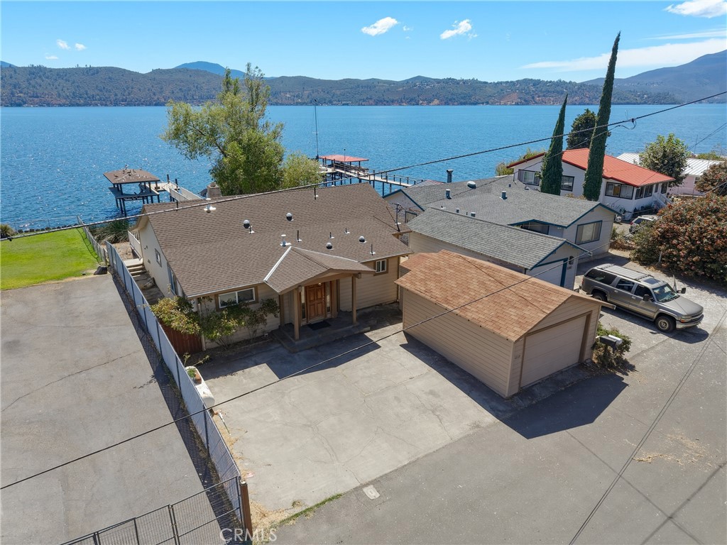 12915 Plumas Property Photo 43