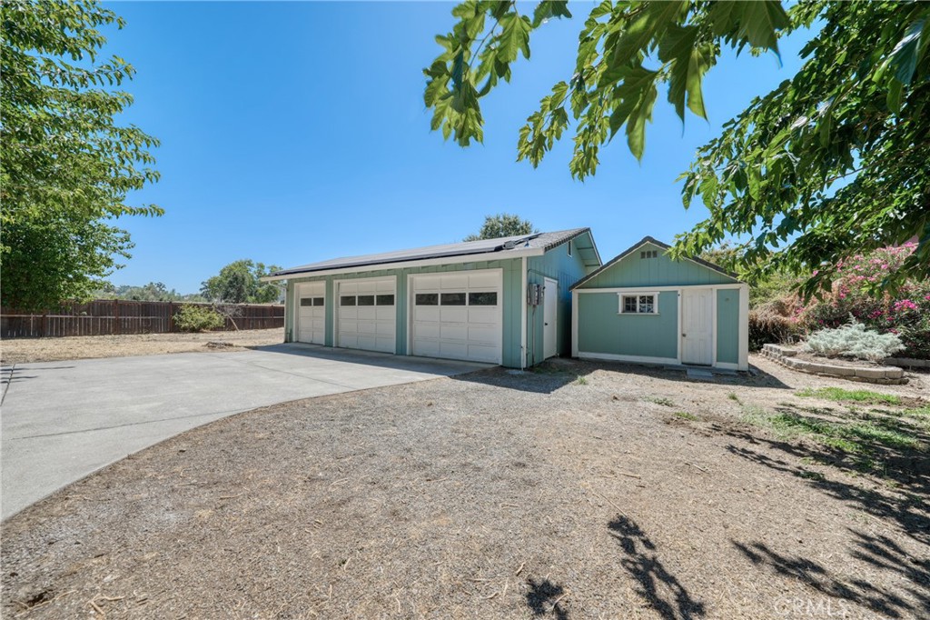 18791 Dove Court Property Photo 2