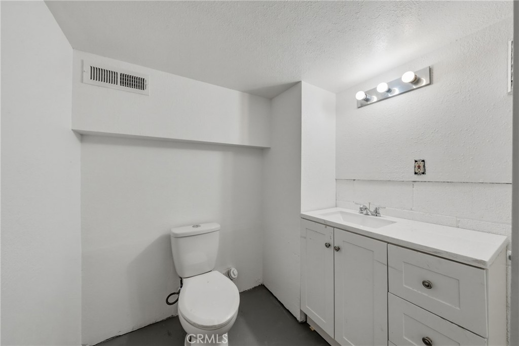 18791 Dove Court Property Photo 59